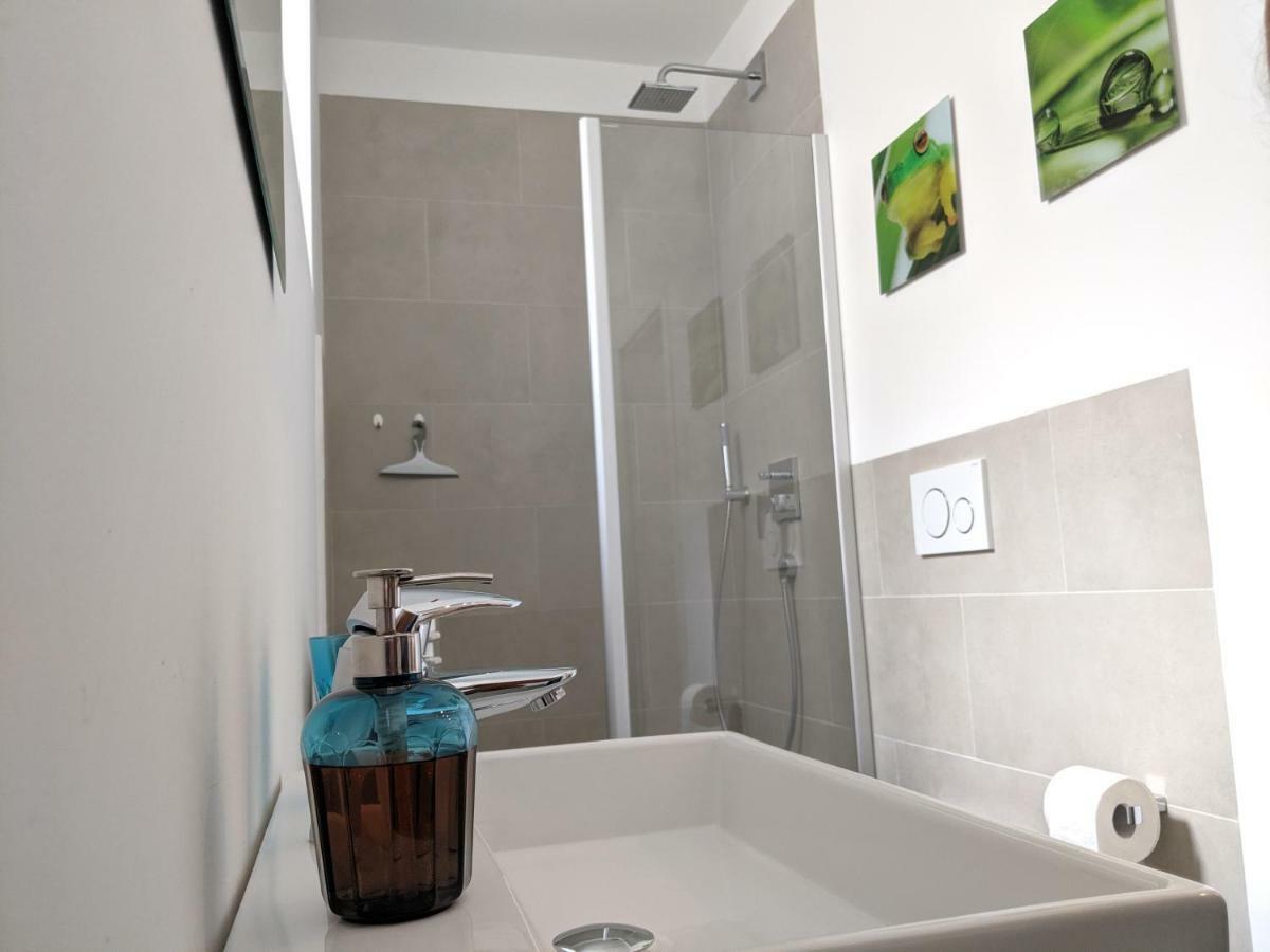 1 Zimmer Apartment Ratingen Ost エクステリア 写真